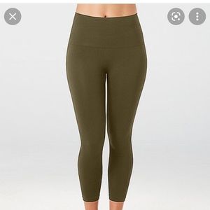 Spanx Look at Me Now Cropped Olive Leggings